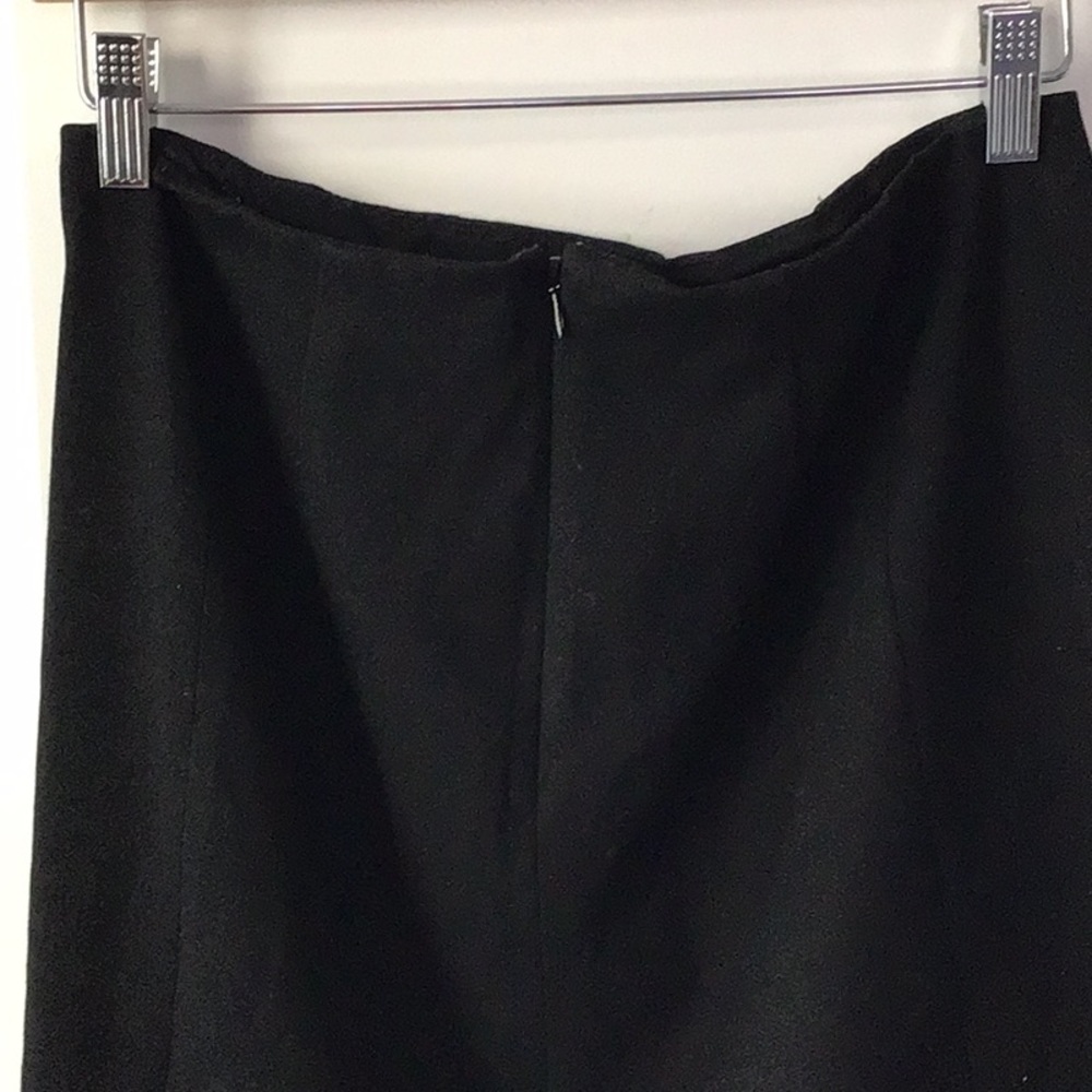 Express Mid-Rise Skirt - Picture 4 of 11